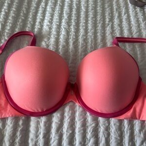 Victoria’s Secret Bra - 32DD